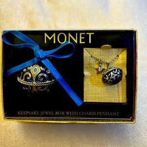 Monet Keepsake Jewel Box with Charm Pendant. Silver and Blue